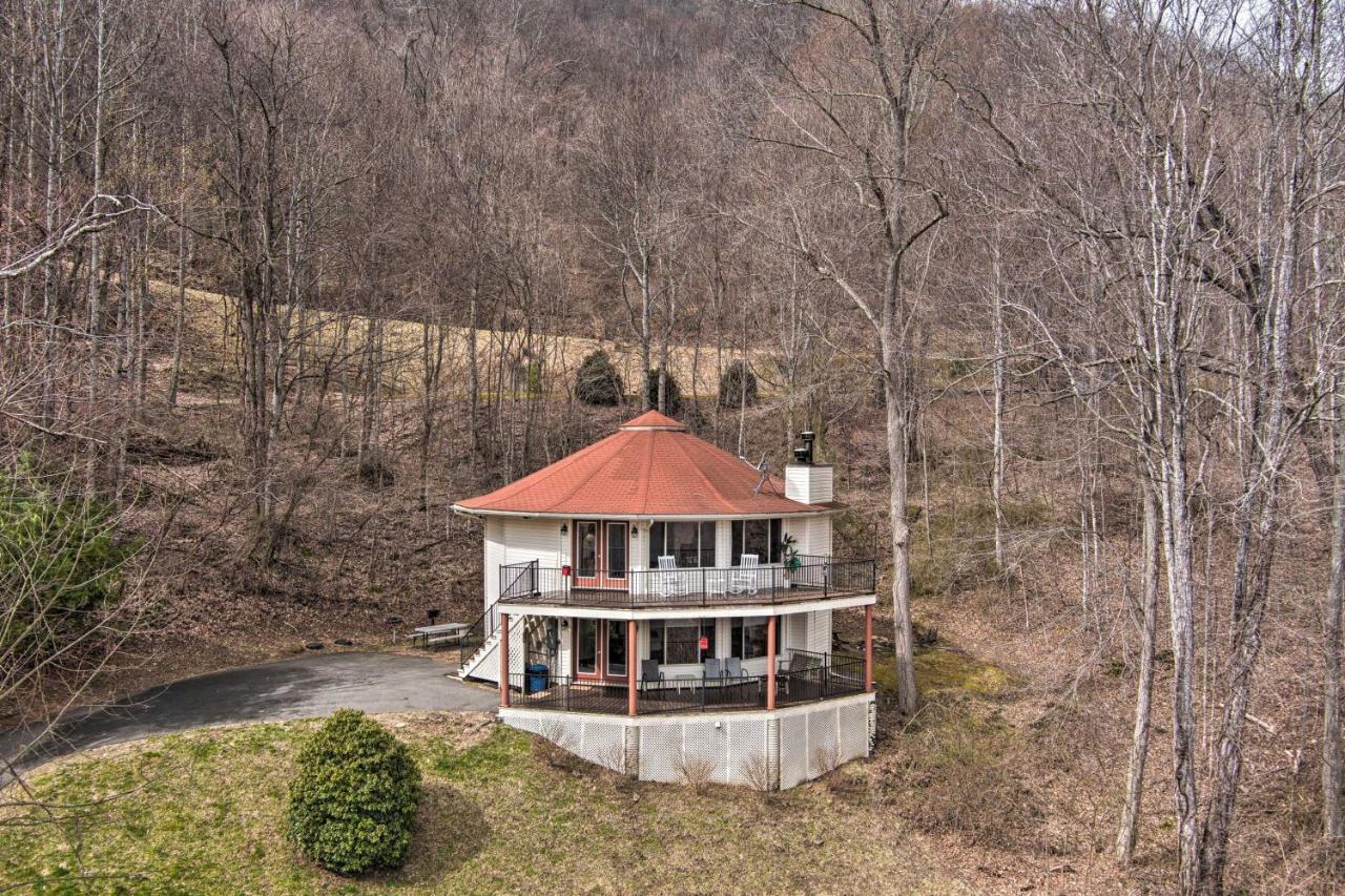 Charming Burnsville Apt With Mountain Views And Deck! Exteriör bild